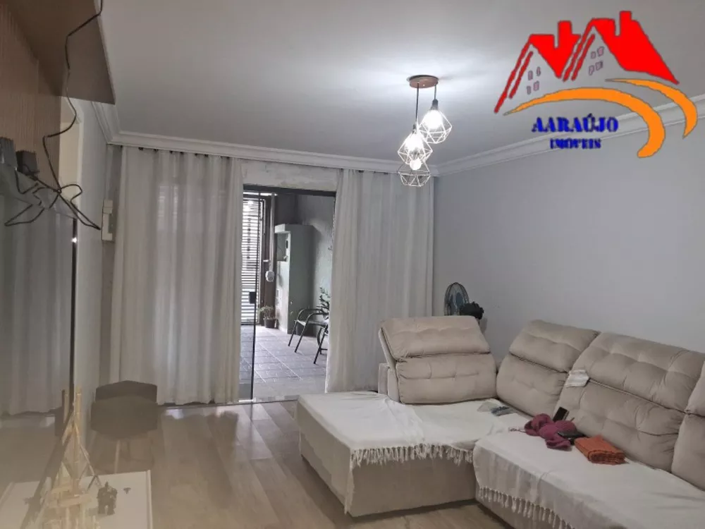 Casa à venda com 3 quartos, 120m² - Foto 2