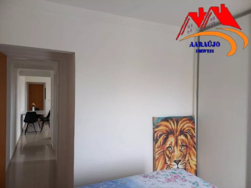 Apartamento à venda com 2 quartos, 64m² - Foto 4