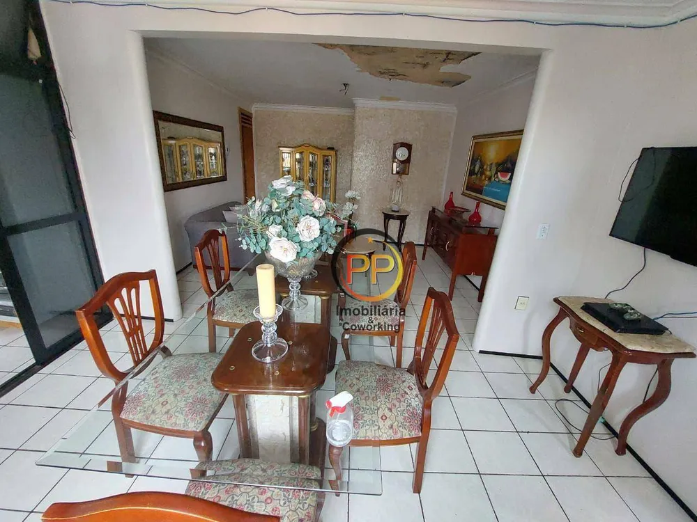 Apartamento, 3 quartos, 214 m² - Foto 1
