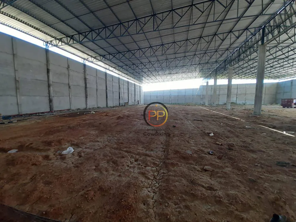 Depósito-Galpão, 2700 m² - Foto 2