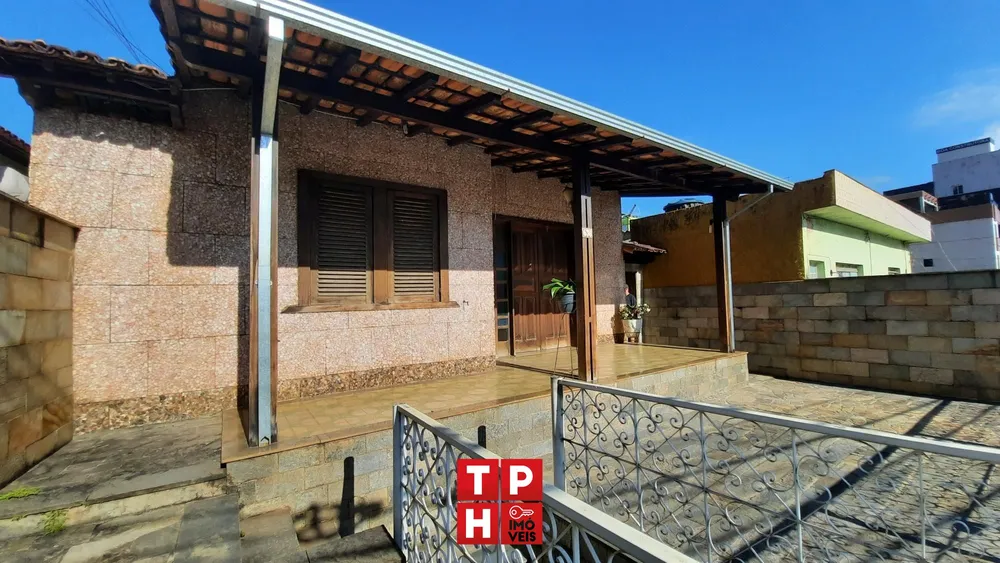 Casa, 4 quartos, 235 m² - Foto 2