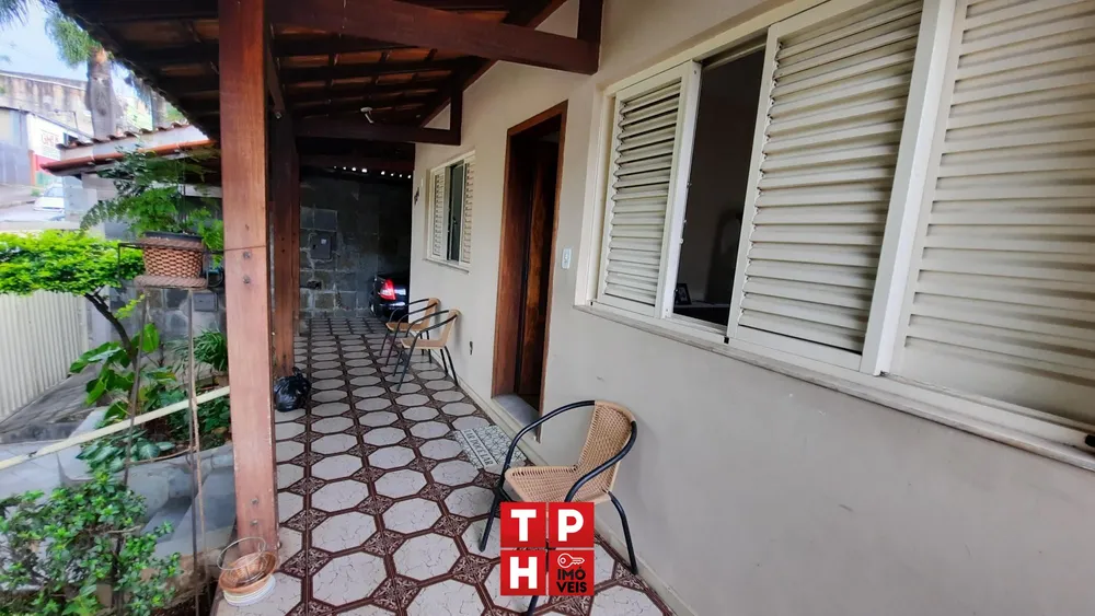Casa, 3 quartos, 236 m² - Foto 2