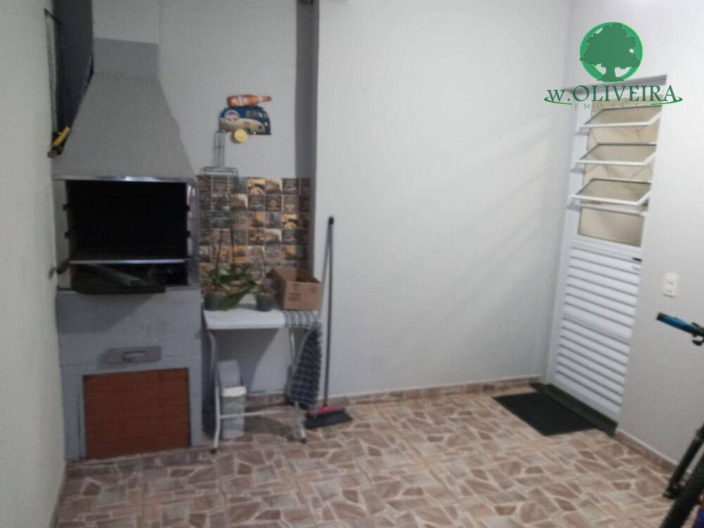Sobrado à venda com 3 quartos, 182m² - Foto 1