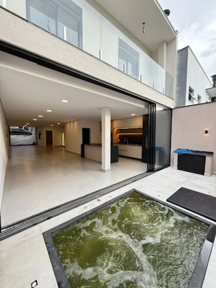 Sobrado, 3 quartos, 258 m² - Foto 3