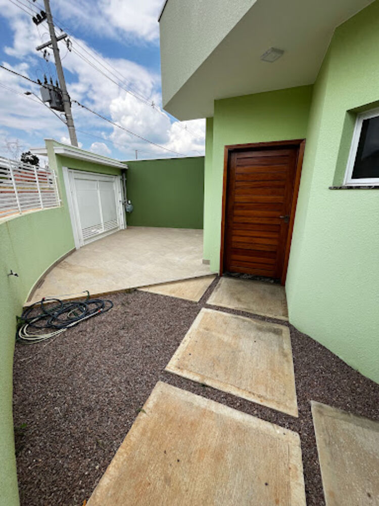 Casa, 3 quartos, 77 m² - Foto 1