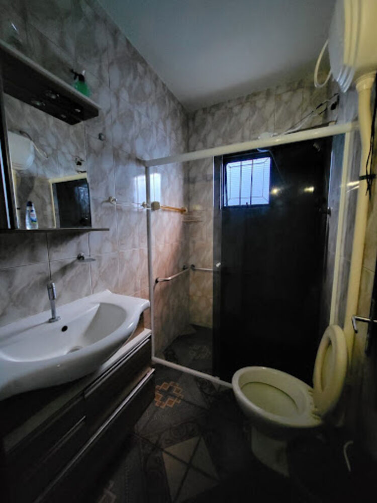 Casa à venda com 2 quartos, 101m² - Foto 4