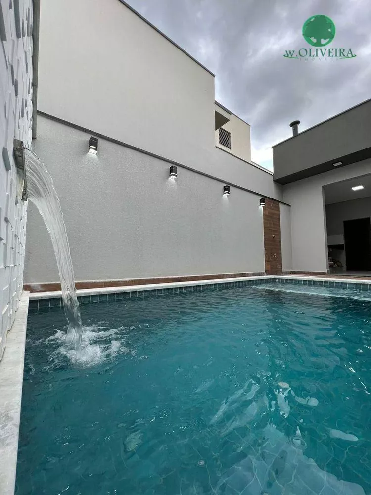 Casa de Condomínio à venda com 3 quartos, 194m² - Foto 3