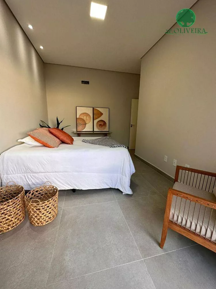 Casa de Condomínio à venda com 3 quartos, 190m² - Foto 4