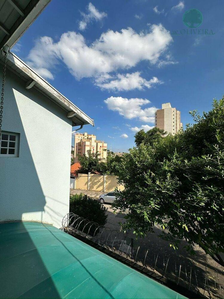 Sobrado, 4 quartos, 180 m² - Foto 1