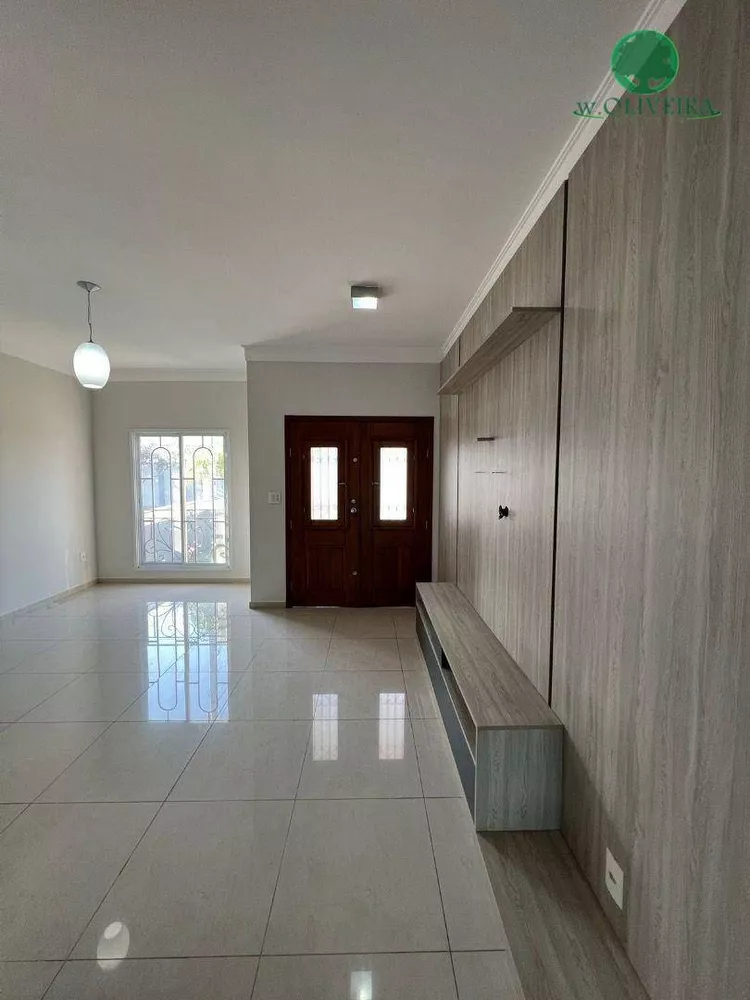 Sobrado à venda com 4 quartos, 318m² - Foto 3