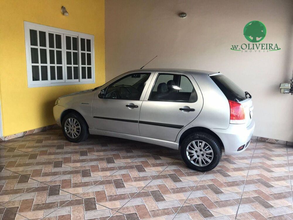 Casa à venda com 3 quartos, 156m² - Foto 1