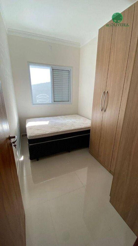 Casa à venda com 4 quartos, 120m² - Foto 4