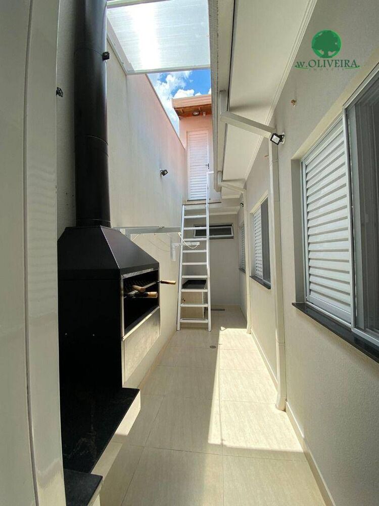 Casa à venda com 4 quartos, 120m² - Foto 3