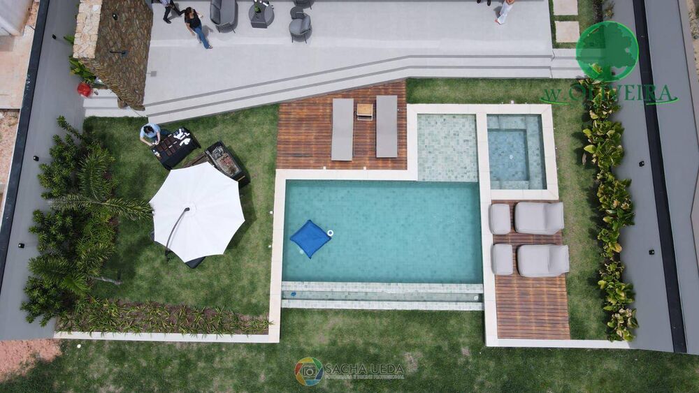 Sobrado à venda com 4 quartos, 480m² - Foto 2