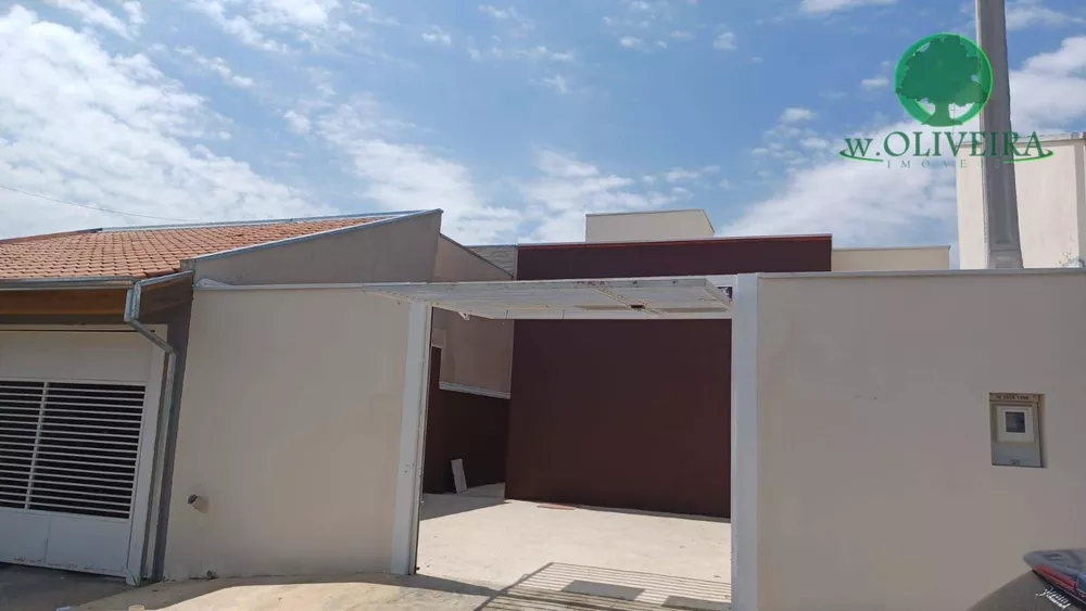 Casa à venda com 2 quartos, 60m² - Foto 2