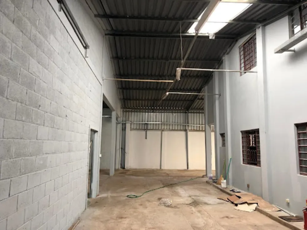 Depósito-Galpão, 840 m² - Foto 2