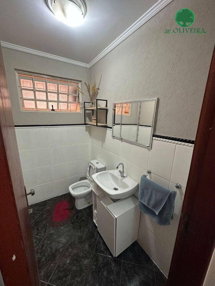Sobrado, 3 quartos, 186 m² - Foto 1