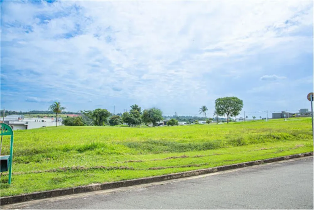 Loteamento e Condomínio, 1000 m² - Foto 1
