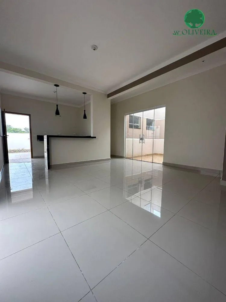 Casa, 3 quartos, 110 m² - Foto 1