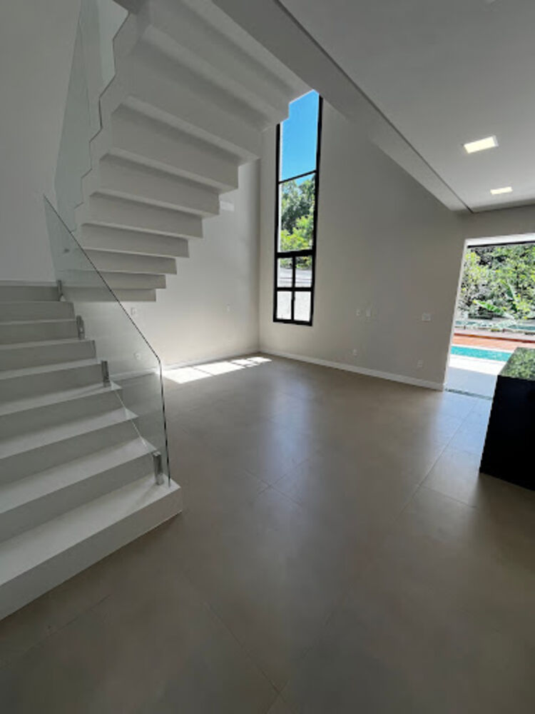Sobrado à venda com 4 quartos, 260m² - Foto 3