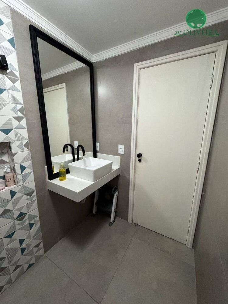 Apartamento à venda com 3 quartos, 85m² - Foto 4