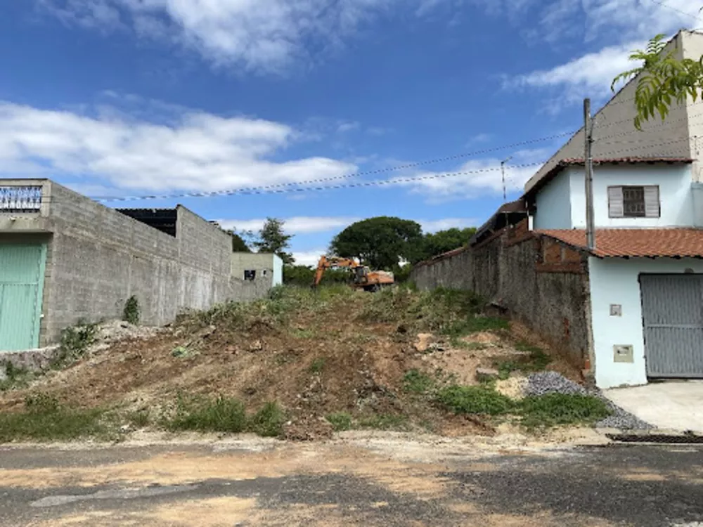 Terreno à venda, 700M2 - Foto 1