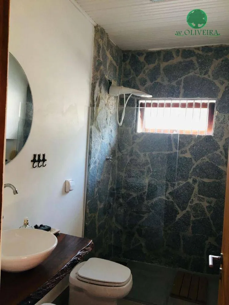 Casa, 4 quartos, 219 m² - Foto 1