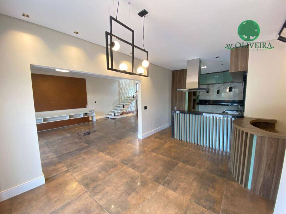 Sobrado, 3 quartos, 260 m² - Foto 2