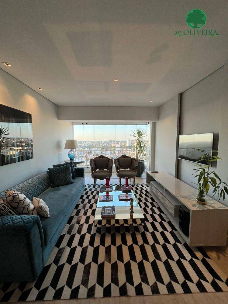 Cobertura, 3 quartos, 211 m² - Foto 2