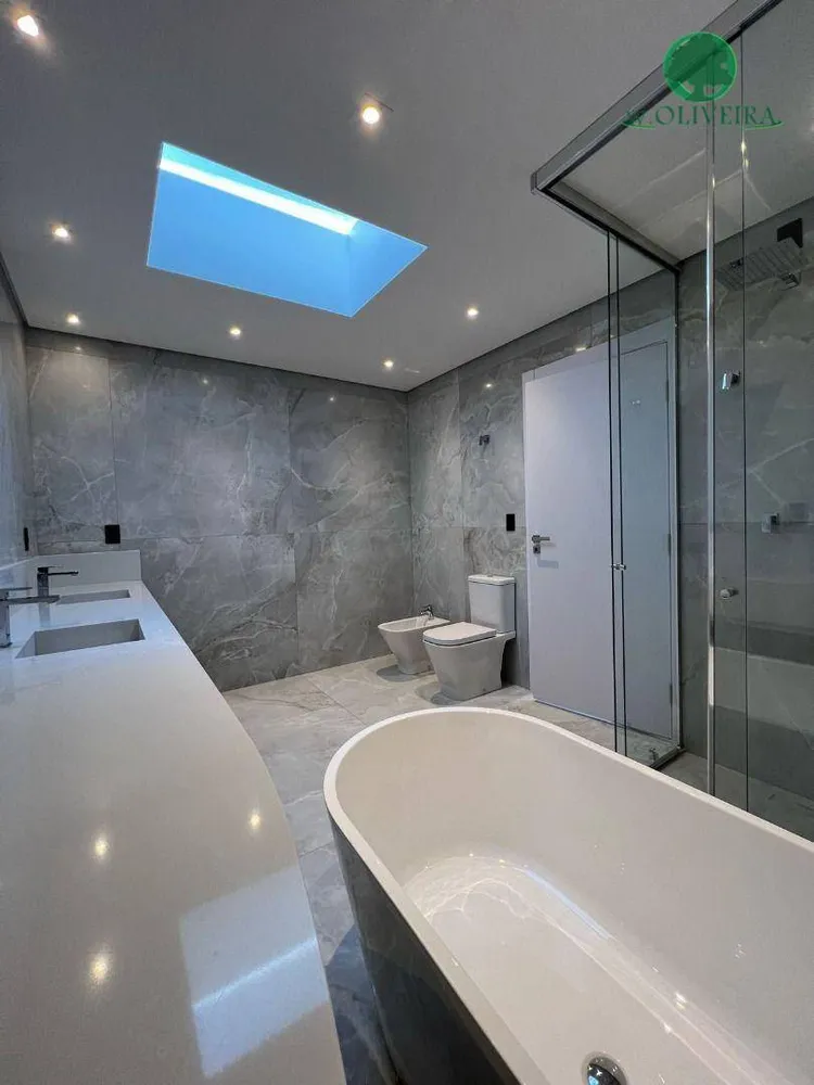 Sobrado, 4 quartos, 402 m² - Foto 4