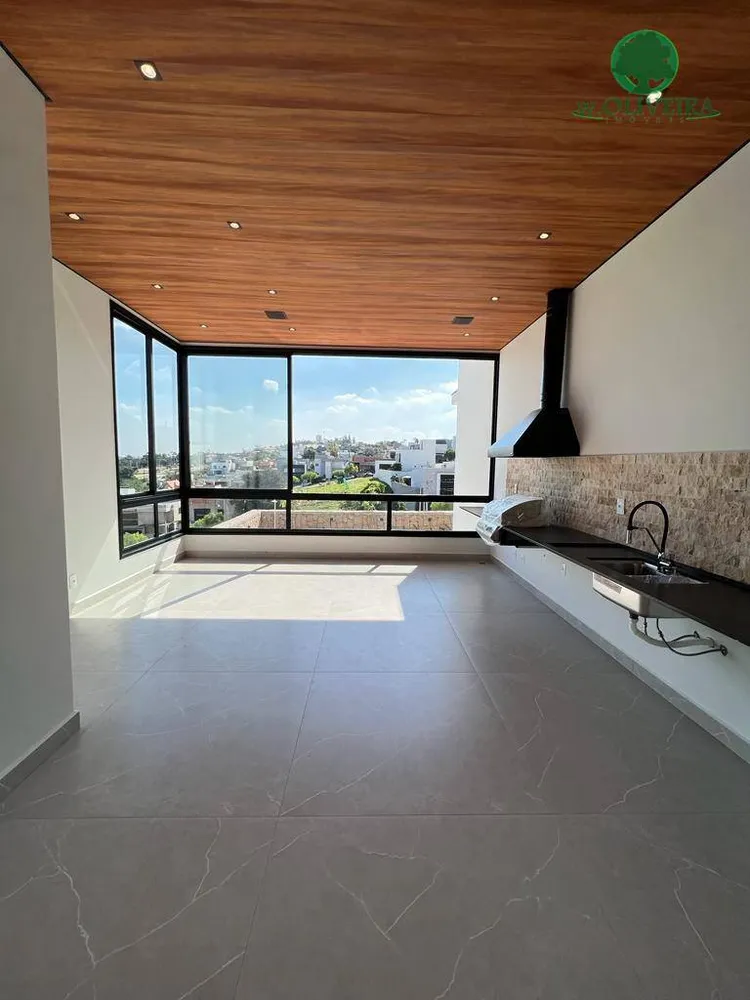 Sobrado, 4 quartos, 315 m² - Foto 1