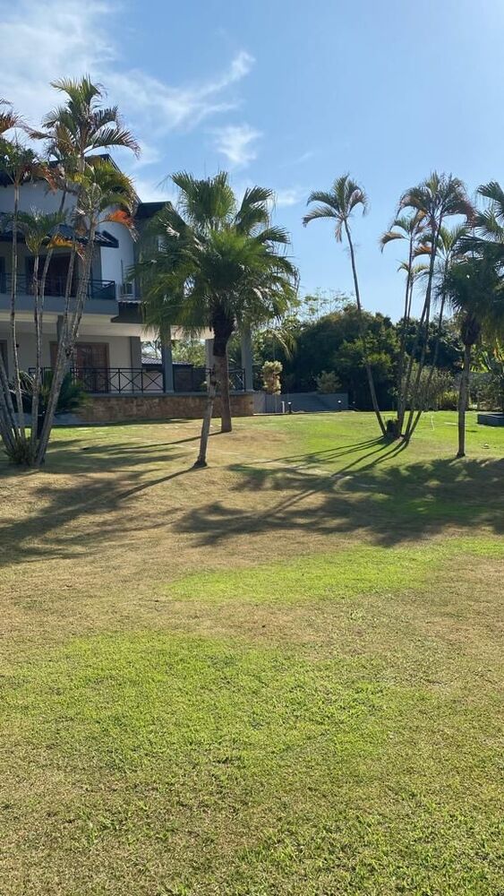 Chácara, 6 quartos, 2200 m² - Foto 1