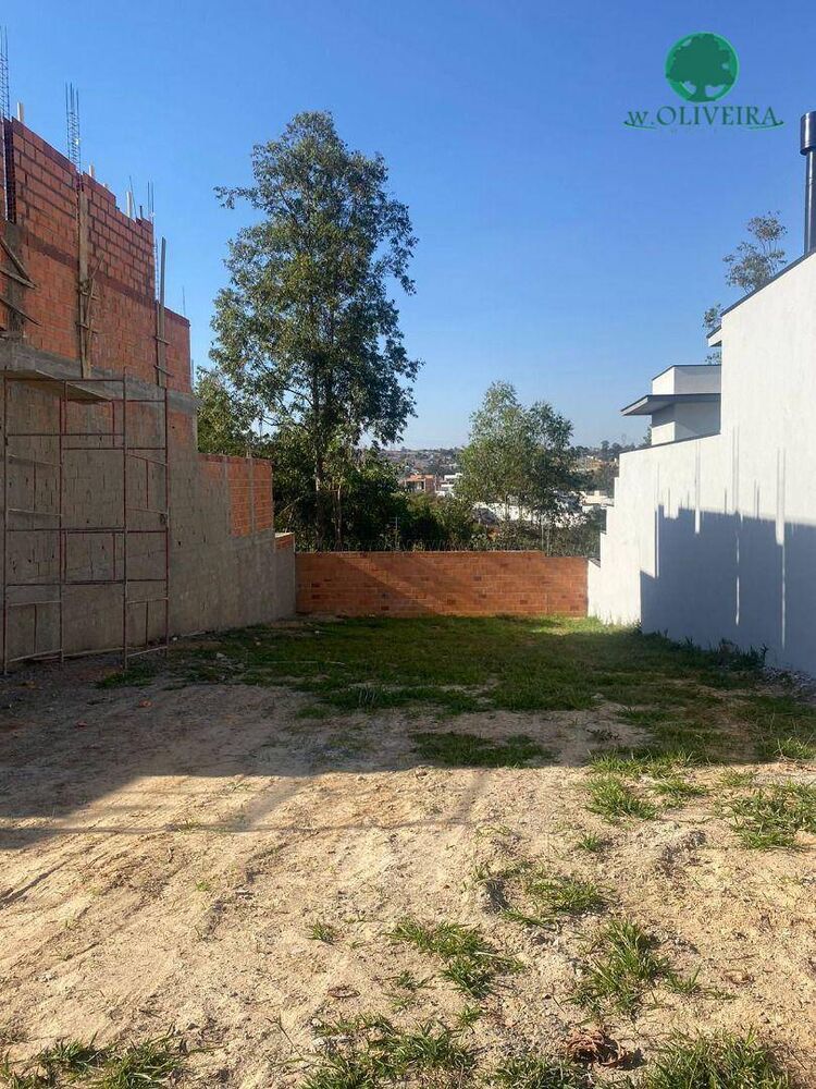 Loteamento e Condomínio, 300 m² - Foto 1