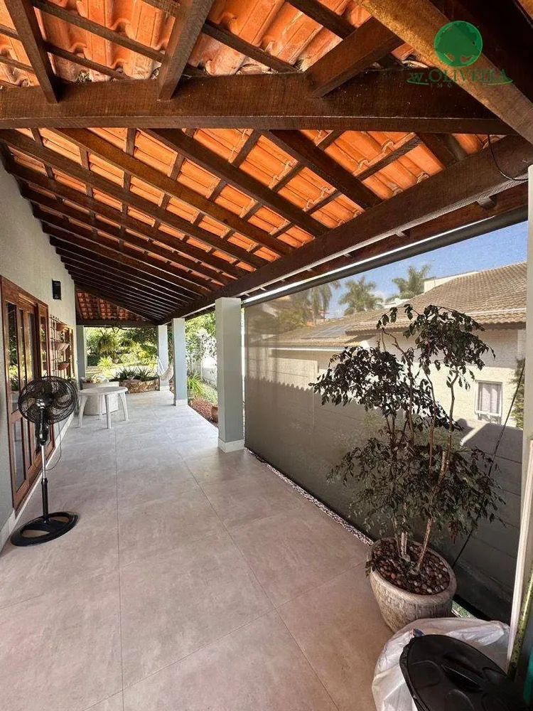 Chácara, 3 quartos, 1000 m² - Foto 1
