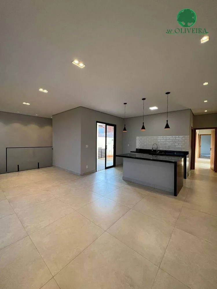 Sobrado, 3 quartos, 177 m² - Foto 2