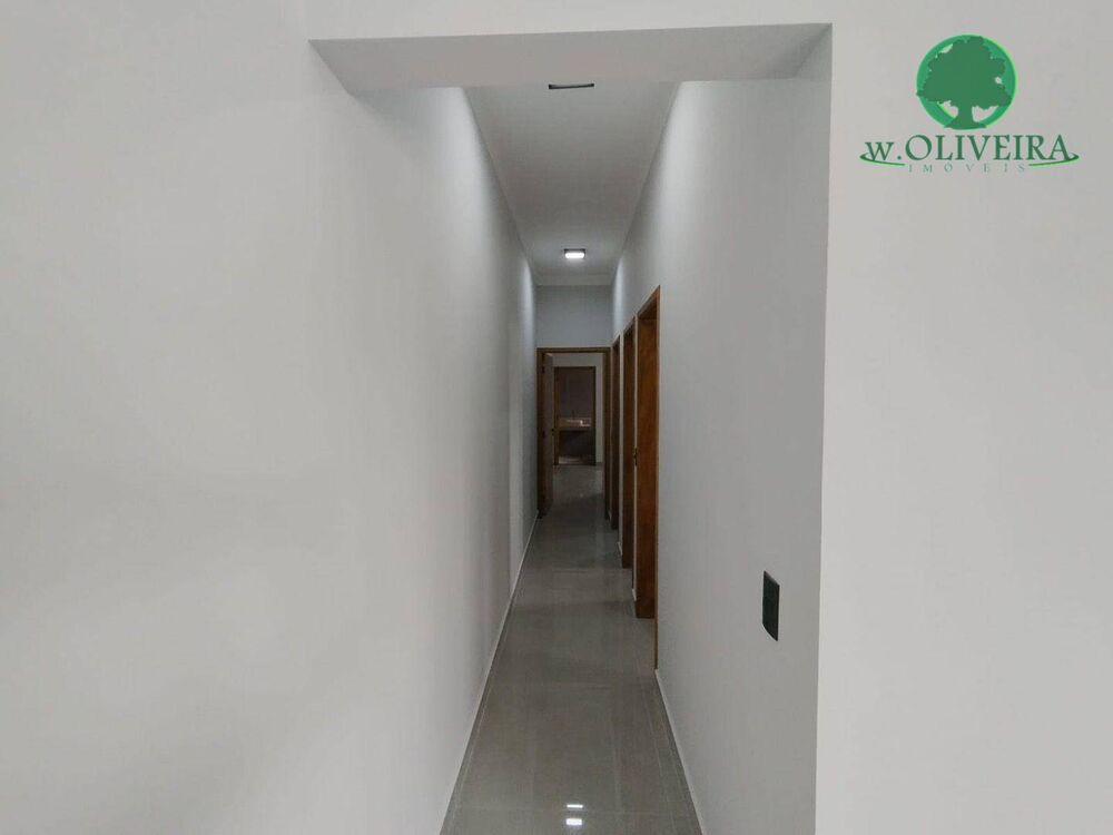 Casa à venda com 3 quartos, 99m² - Foto 3