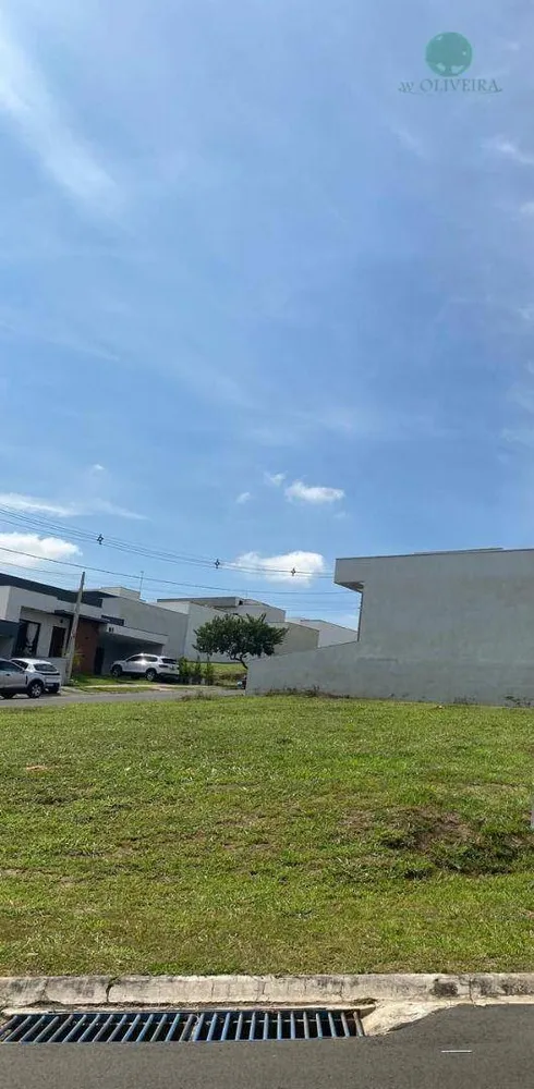 Loteamento e Condomínio, 381 m² - Foto 1