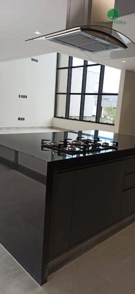 Sobrado, 3 quartos, 285 m² - Foto 3