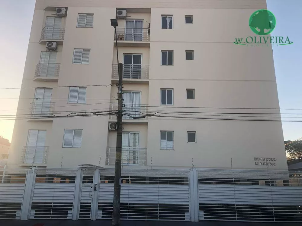 Apartamento à venda com 2 quartos, 80m² - Foto 1