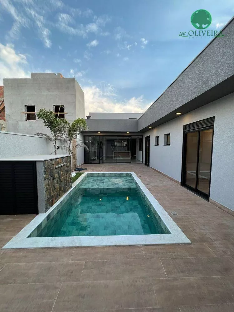 Casa de Condomínio à venda com 3 quartos, 203m² - Foto 4