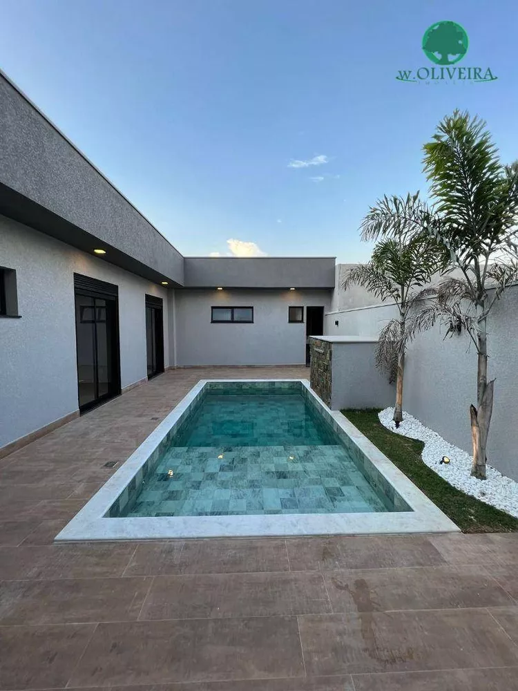 Casa de Condomínio à venda com 3 quartos, 203m² - Foto 3