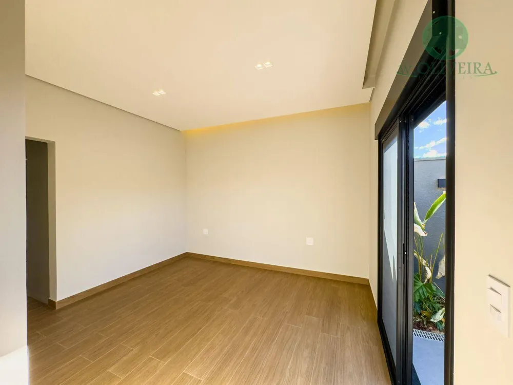 Casa, 3 quartos, 194 m² - Foto 1