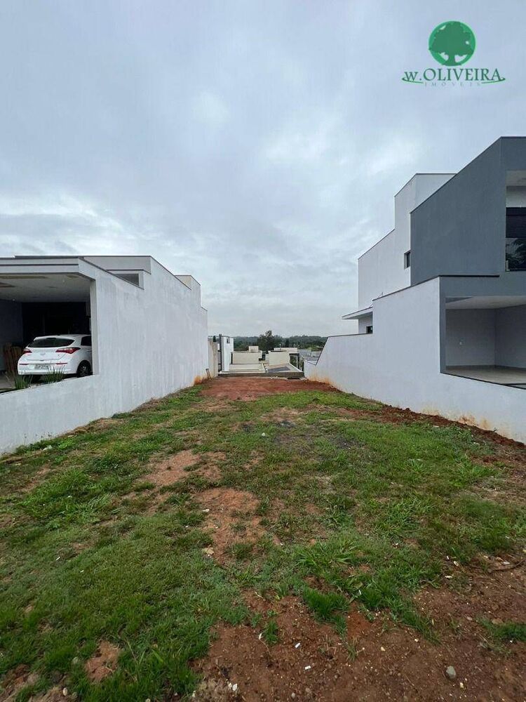 Loteamento e Condomínio, 300 m² - Foto 1