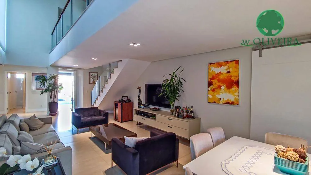 Sobrado, 3 quartos, 332 m² - Foto 2