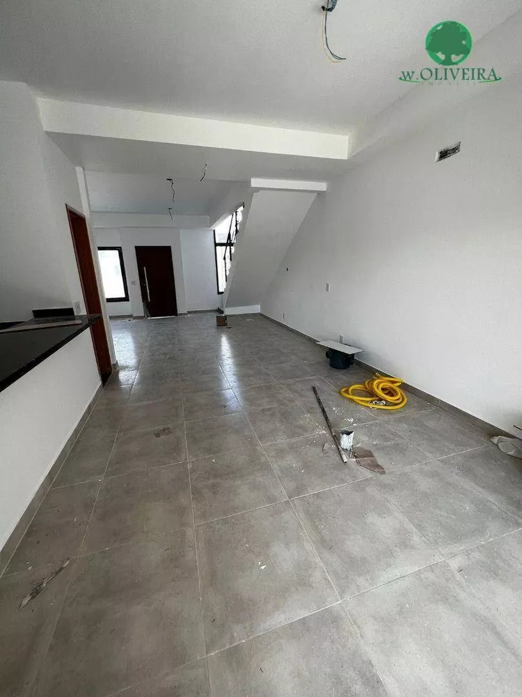 Sobrado à venda com 3 quartos, 172m² - Foto 3