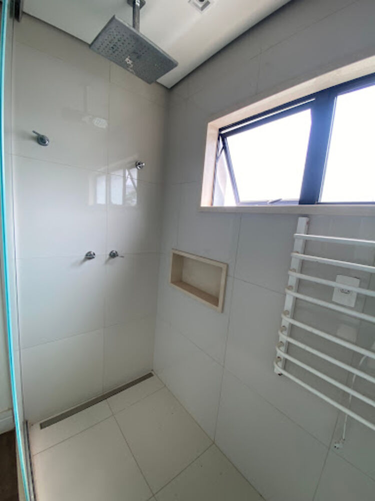 Sobrado, 6 quartos, 438 m² - Foto 4