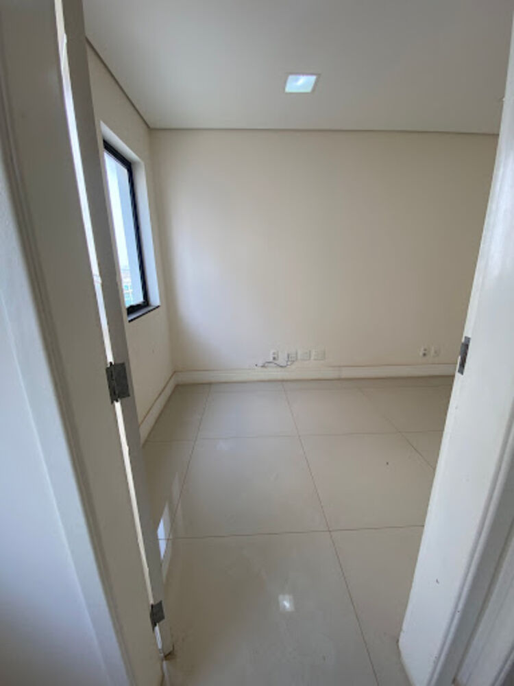 Sobrado, 6 quartos, 438 m² - Foto 2