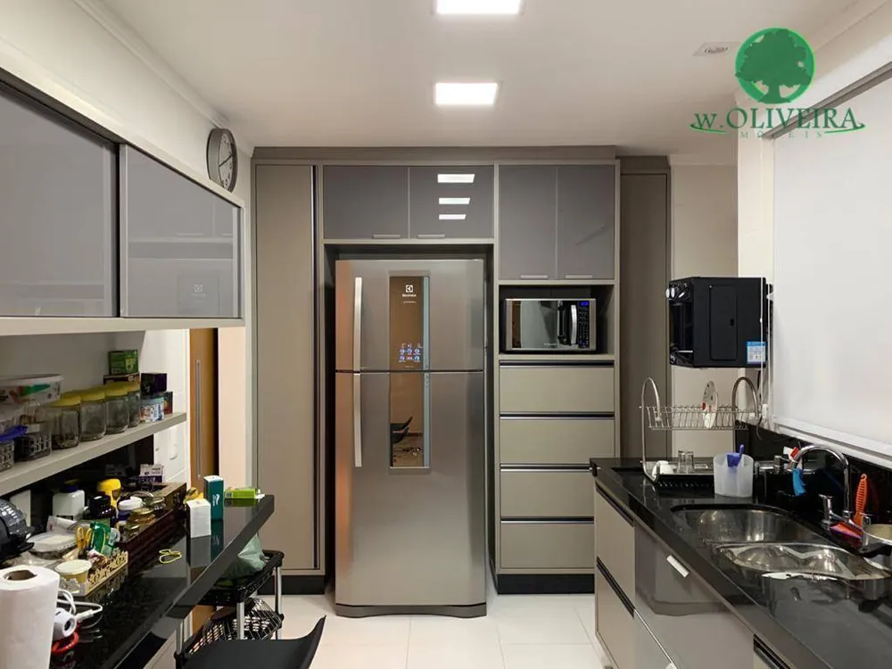 Apartamento, 3 quartos, 140 m² - Foto 1