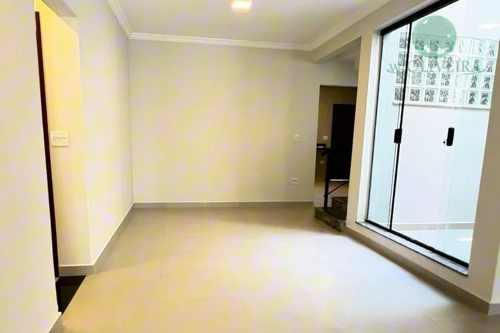 Sobrado, 4 quartos, 365 m² - Foto 2