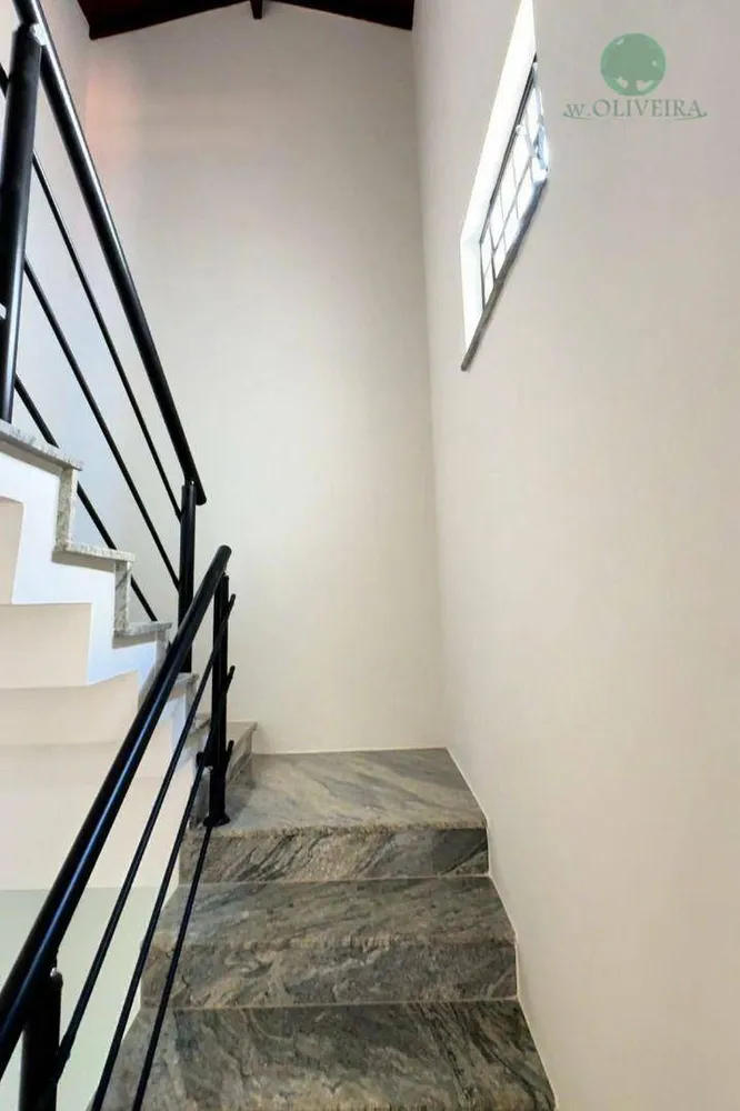 Sobrado, 4 quartos, 365 m² - Foto 1